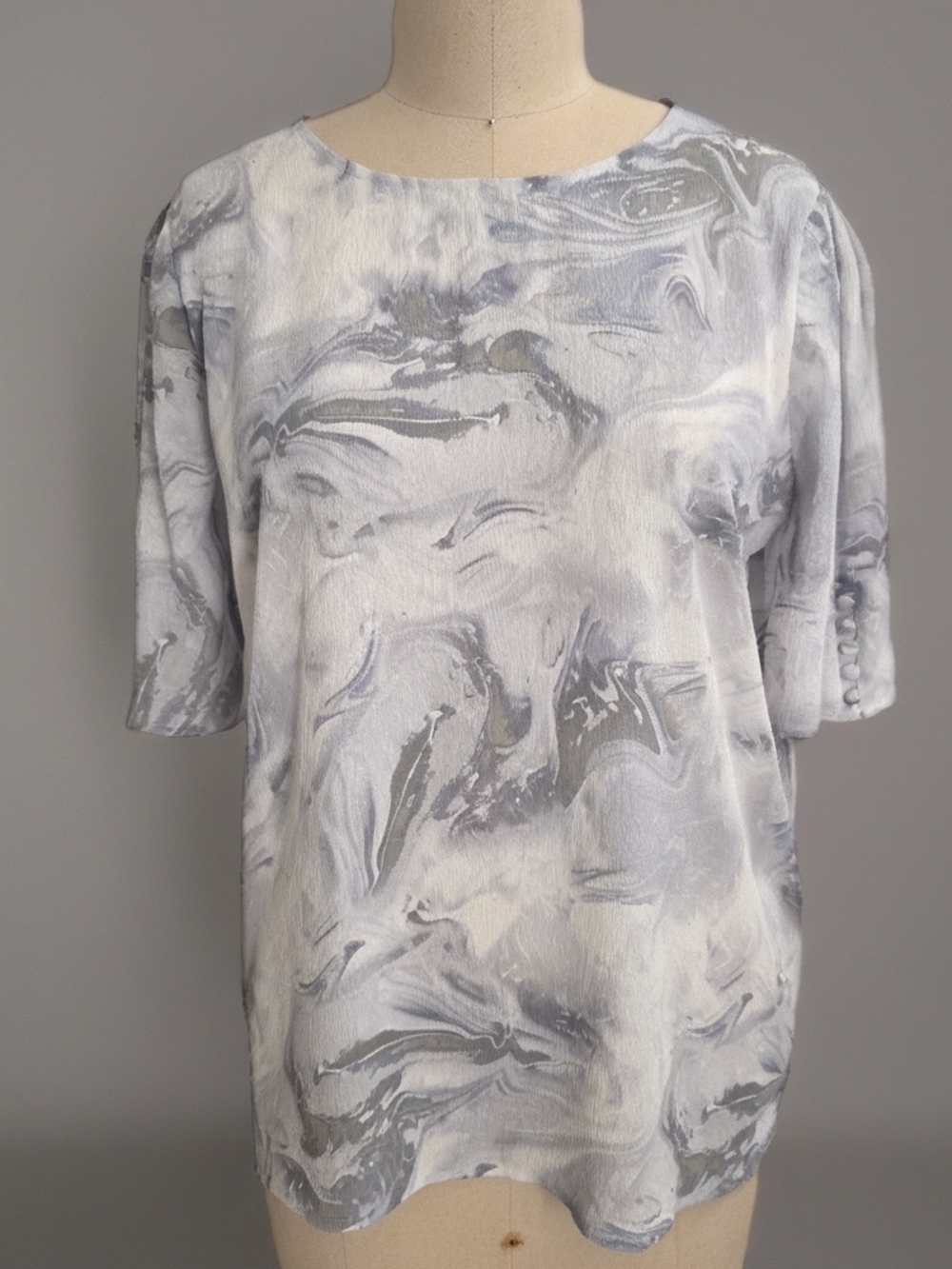 Calvin Klein  Office Wear Short Sleeves Blouse Marble Print  Size L